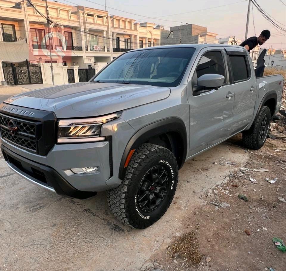 نیسان فرۆنتیر